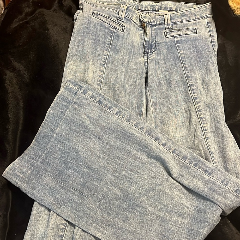 Like new Guess Jeans with bell bottoms
